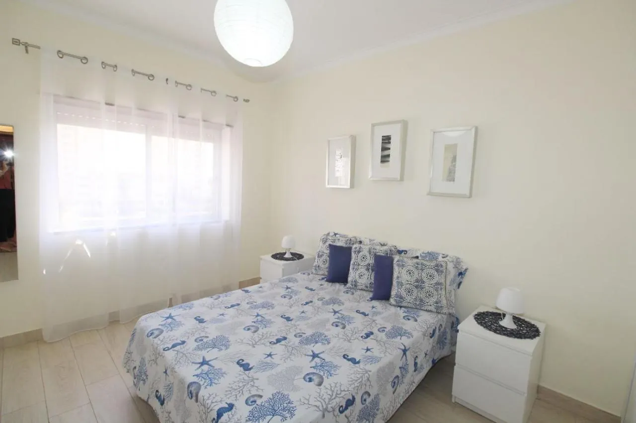 Solmonte White And Blue Apartment Portimao