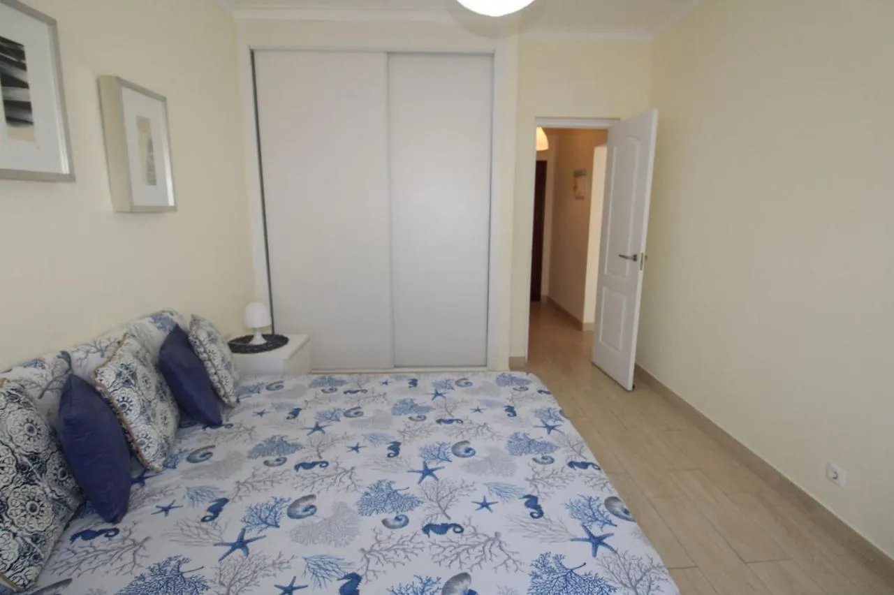 Solmonte White And Blue Apartment Portimao